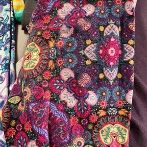 Lularoe
child leggings